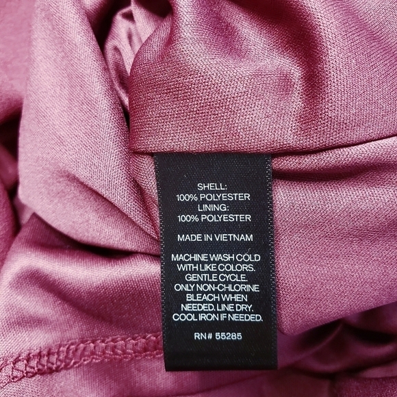 NWT Express Halter Fit & Flare Cutout Dress Burgundy Size 8 - Picture 10 of 10